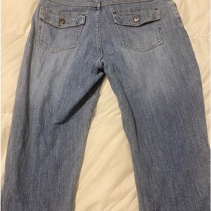 Lee Womens Capri Jeans Just below the waist size 10M